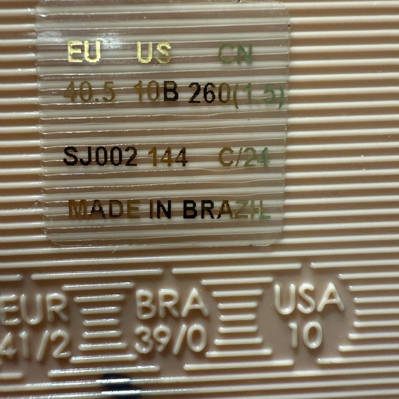 Stuart Weitzman Tan Studded Sandals Size 10 - Picture 5 of 5